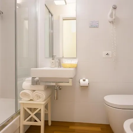 Quattro Cantoni 4*