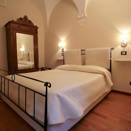 Quattro Cantoni Gasthof 2*