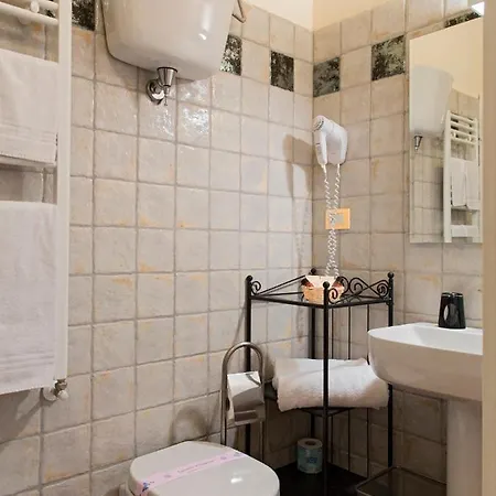 Quattro Cantoni Gasthof 2*