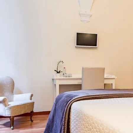 Quattro Cantoni 4* סיינה