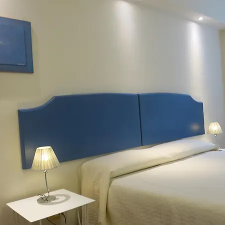 B＆b クアトロ カントニ シエーナ